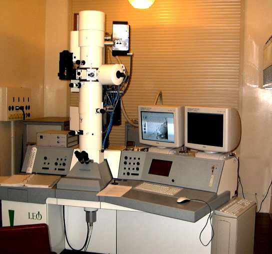 Комплекс на базе просвечивающего электронного микроскопа LEO 912 ab
