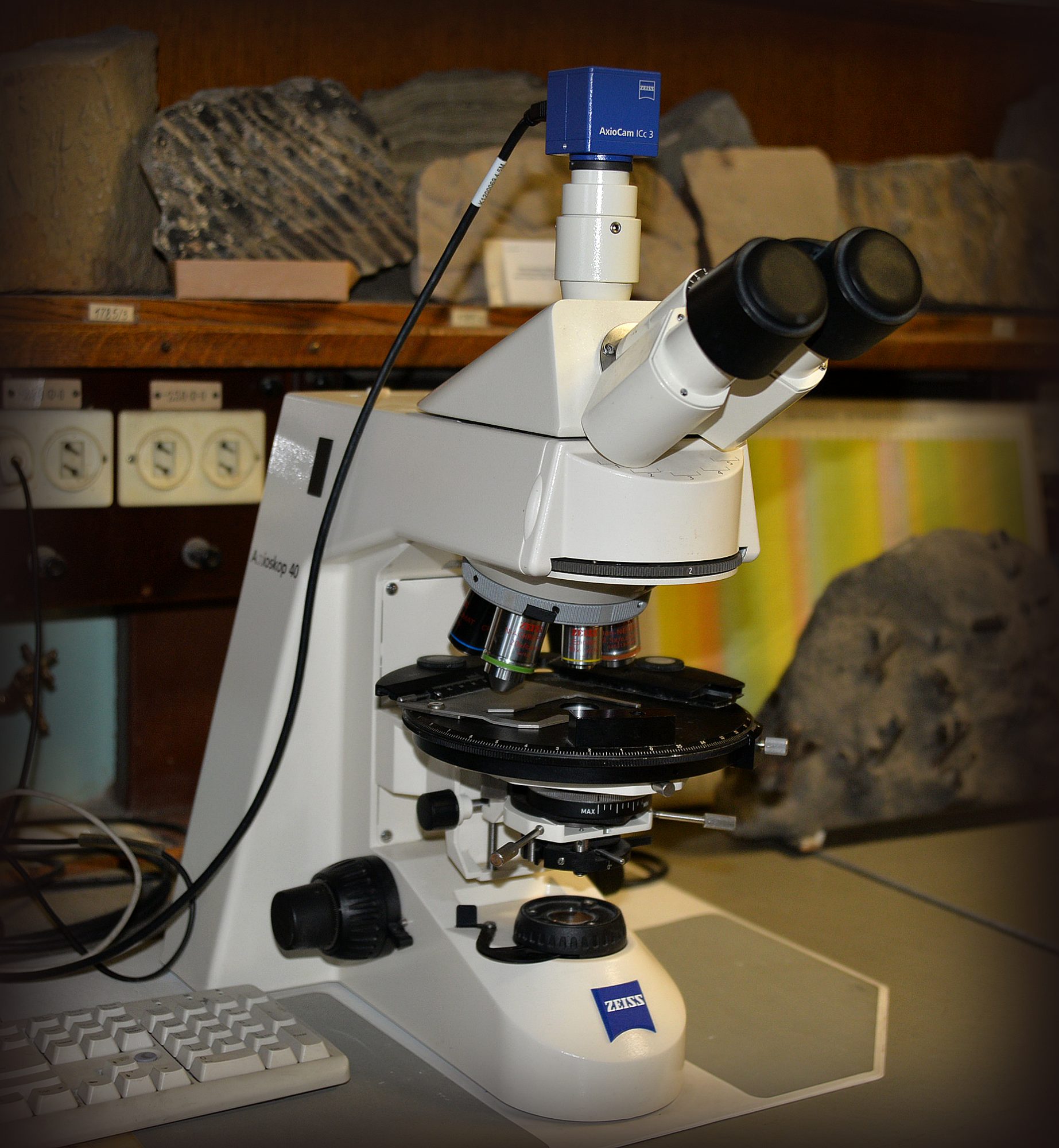 Микроскопы Axio Scope 40 Carl Zeiss